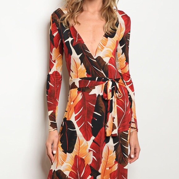 stunning Burgundy Long-sleeve Maxi Dress@LAST ONE - Picture 3 of 4